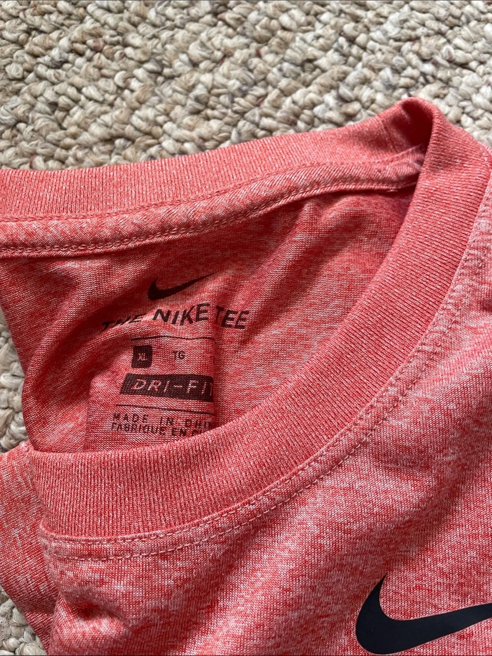 Nike Short Sleeve Tees in Coral, White & Mint